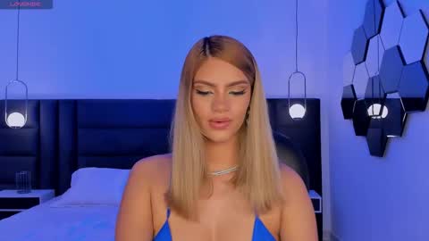 Snapshot of kyomivelvet chatting on 02.18.26 Kyomi Velvet online show from 02.18.26