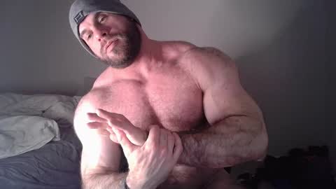 Snapshot of l0v35_2_5p00g3 chatting on 12.20.24 l0v35_2_5p00g3 online show from 12.20.24