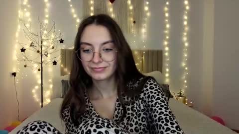 Margo  online show from 01.05.26