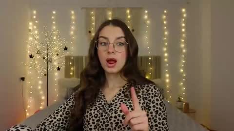 Margo  online show from 01.19.26