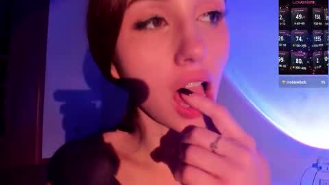 Snapshot of l1tww chatting on 01.10.25 Malika online show from 01.10.25