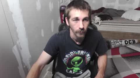 l1v1nth3dr3am online show from 09.25.25