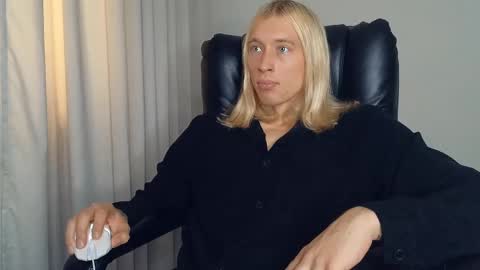 Adonis online show from 09.09.25