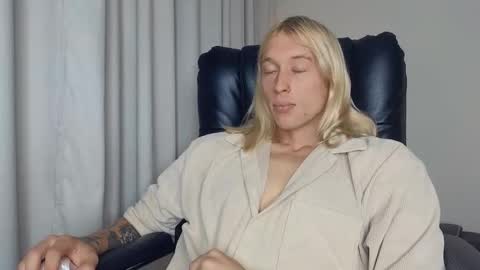 Adonis online show from 09.13.25