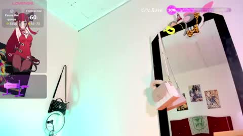 Snapshot of la_ratona_1 chatting on 06.15.26 AriSaray online show from 06.15.26