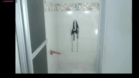 la_wuaifu1 online show from 10.26.25