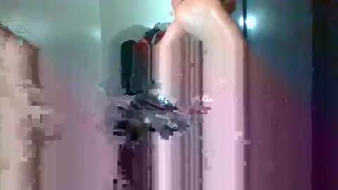 Snapshot of lachickadelbronx chatting on 03.05.25 lachickadelbronx online show from 03.05.25