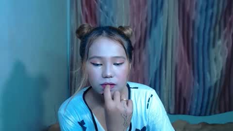 ladiesexjanine online show from 10.16.25