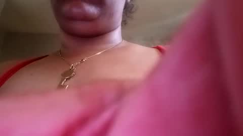 Snapshot of ladivinax chatting on 05.21.26 ladivinax online show from 05.21.26