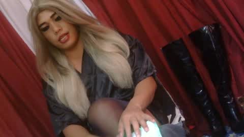 Snapshot of lady_athenax chatting on 07.07.26 Athena online show from 07.07.26