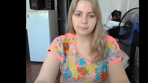 lady cute cat29 online show from 01.16.25