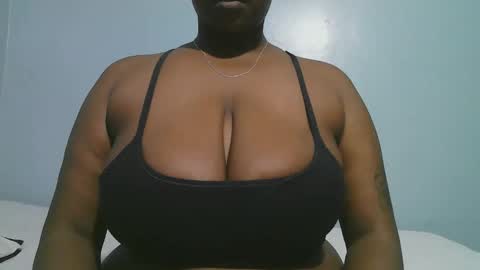 lady_dearra online show from 02.07.26