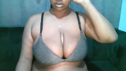 lady_dearra online show from 03.16.26