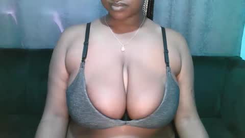 lady_dearra online show from 03.16.26