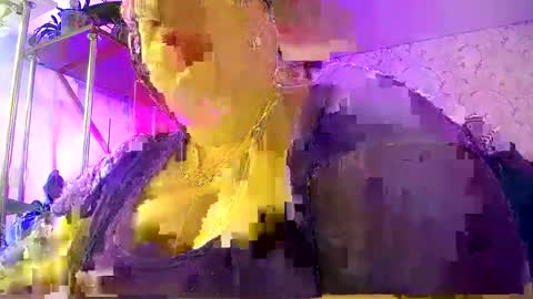 Snapshot of lady_gloria chatting on 05.23.26 Lady Gloria online show from 05.23.26