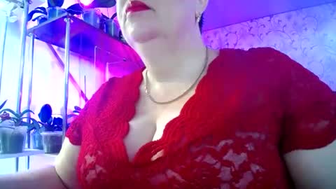 Snapshot of lady_gloria chatting on 06.21.26 Lady Gloria online show from 06.21.26