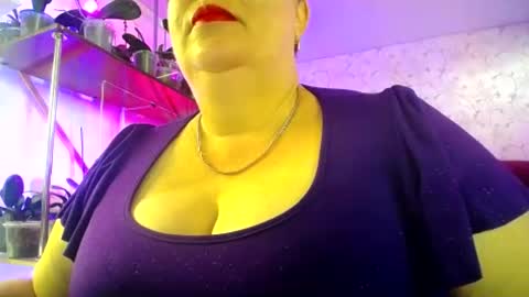 Snapshot of lady_gloria chatting on 06.28.26 Lady Gloria online show from 06.28.26
