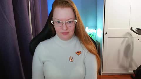 Snapshot of lady_inari chatting on 04.22.26 Angelika online show from 04.22.26