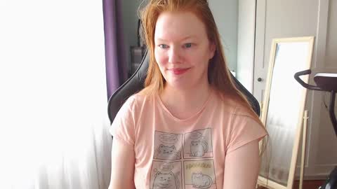 Snapshot of lady_inari chatting on 05.21.26 Angelika online show from 05.21.26