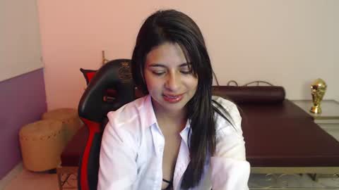 Snapshot of lady_isabella_ chatting on 07.07.26 Lady Isabella online show from 07.07.26