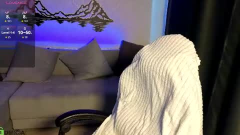 Snapshot of lady_luck18 chatting on 06.14.26 Olivia online show from 06.14.26