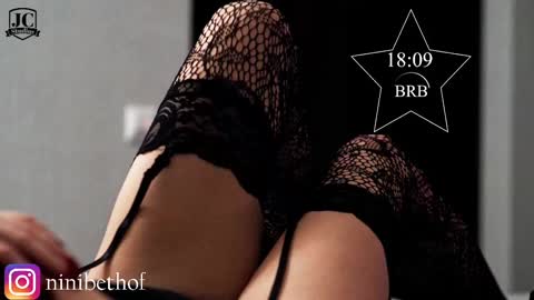    700  1300 -5 online show from 02.11.25