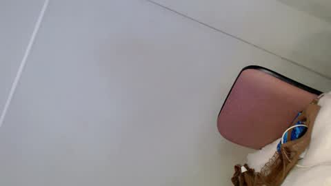 Ella online show from 01.18.25