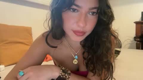 LadyArwen online show from 03.04.26