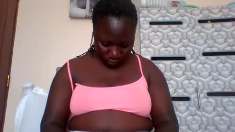 lindah32 online show from 01.15.25