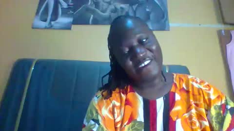 lindah32 online show from 10.04.25