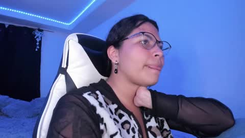  Lady  online show from 12.15.24