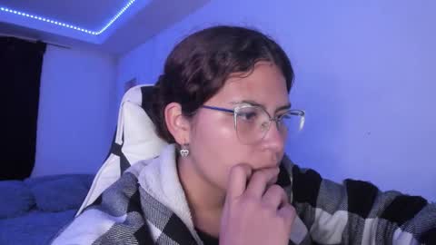  Lady  online show from 11.09.25