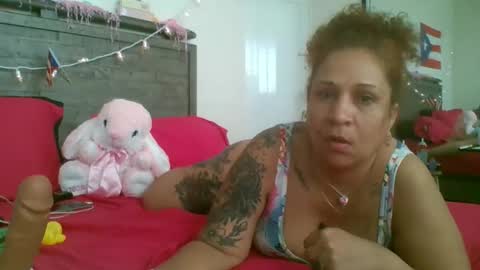 Snapshot of ladycreamypr1 chatting on 03.28.26 onlyfans Ladycreamypr online show from 03.28.26