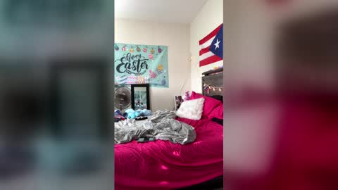 Snapshot of ladycreamypr1 chatting on 04.02.26 onlyfans Ladycreamypr online show from 04.02.26