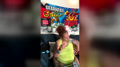 Snapshot of ladycreamypr1 chatting on 04.10.26 onlyfans Ladycreamypr online show from 04.10.26