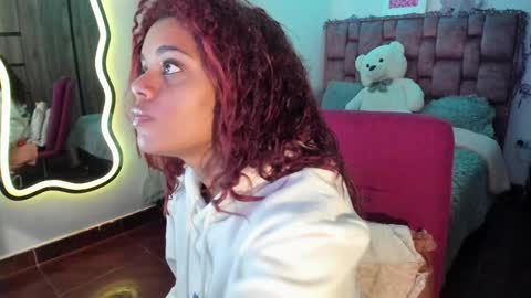 leidy daniela online show from 02.18.25