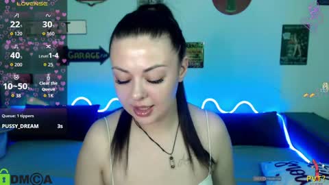 Snapshot of ladydrammer chatting on 05.25.26 LadyDrummer online show from 05.25.26