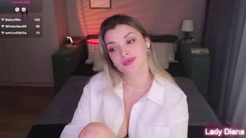 ladylancaster online show from 11.19.25