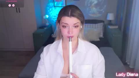 ladylancaster online show from 11.21.25