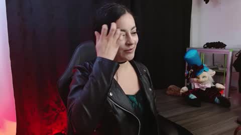 ladylunatikka online show from 02.27.26