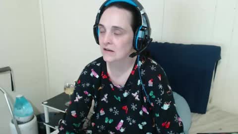 LadySlate online show from 12.26.24