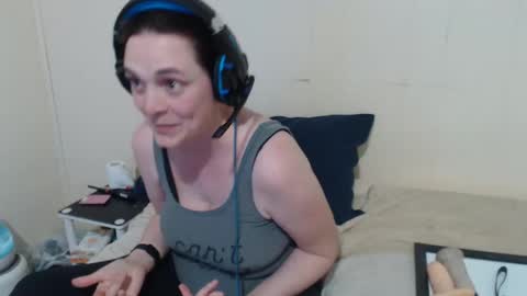 LadySlate online show from 02.02.25