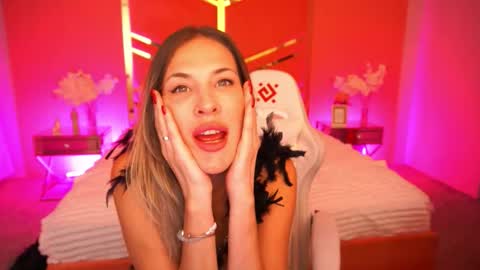 Laura online show from 10.24.25