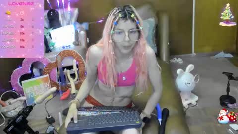 Skinnygirl online show from 10.23.25