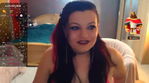 Snapshot of lagerthaa1 chatting on 03.11.25 Arielle online show from 03.11.25