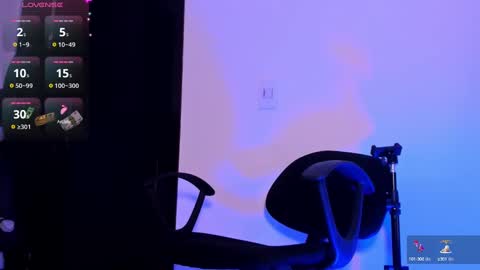 Snapshot of lahiam_smiiith chatting on 01.21.25 lahiam_smiiith online show from 01.21.25