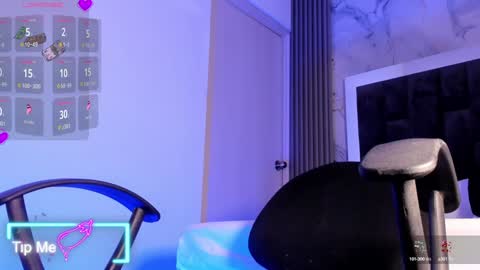 Snapshot of lahiam_smiiith chatting on 02.08.25 lahiam_smiiith online show from 02.08.25