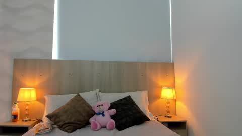 Laia Cruz online show from 10.31.25