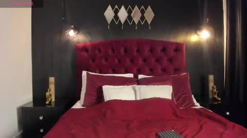 Laia  online show from 11.02.25