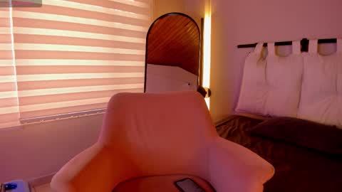 Laila  online show from 02.26.26